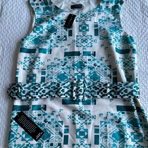 The Limited NWT silky sleeveless shift dress size XS - Picture 11 of 12